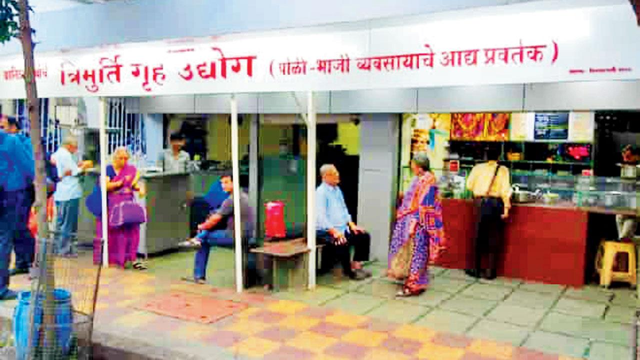 Trimurti Poli Bhaji, the first such outlet in Dombivli