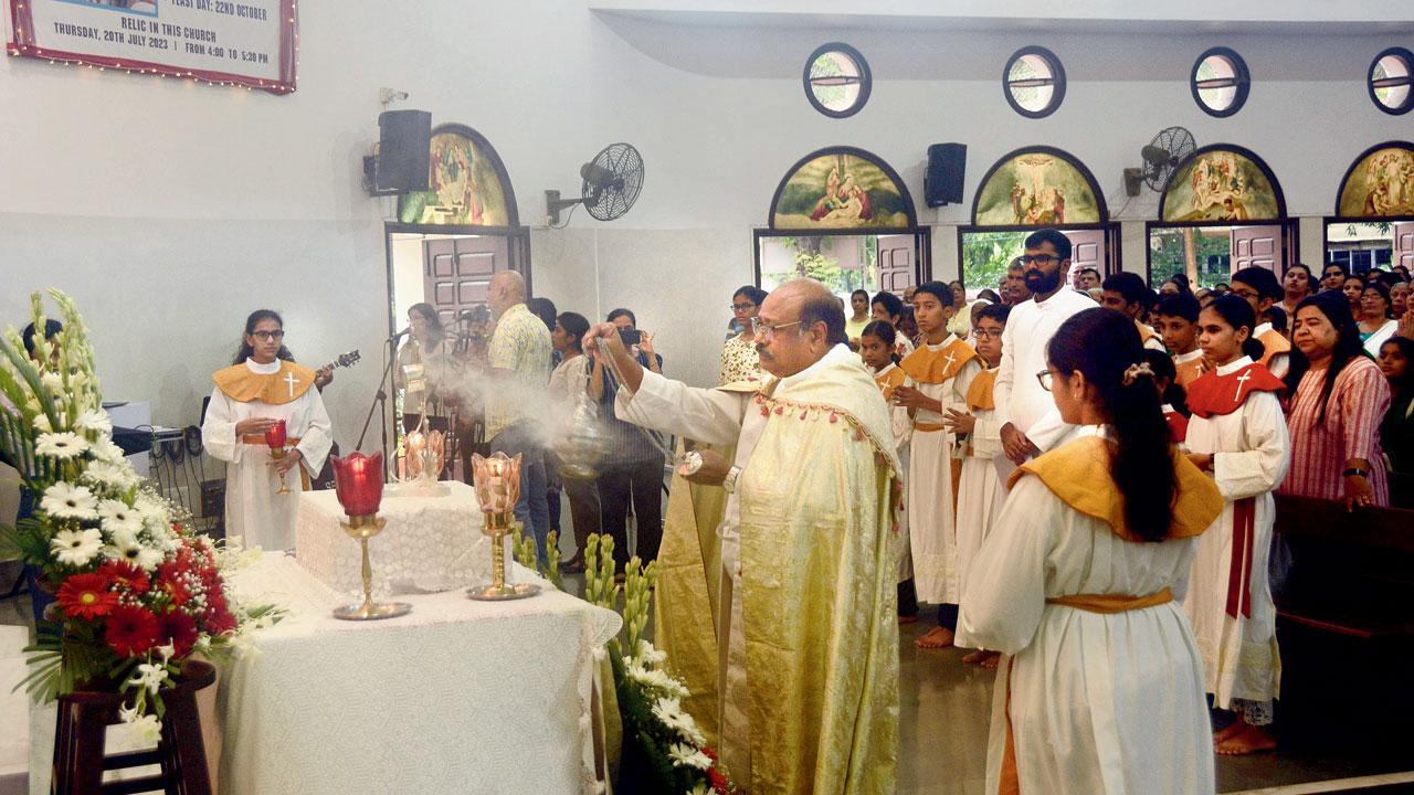 When a cross travelled from Vatican to Mumbai