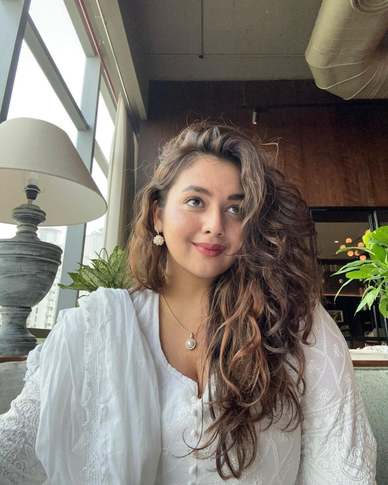 Abhilasha Sinha - Mothers
The singer's dreamy vocals come through with this song - perfect to listen to as the rain pitter patters