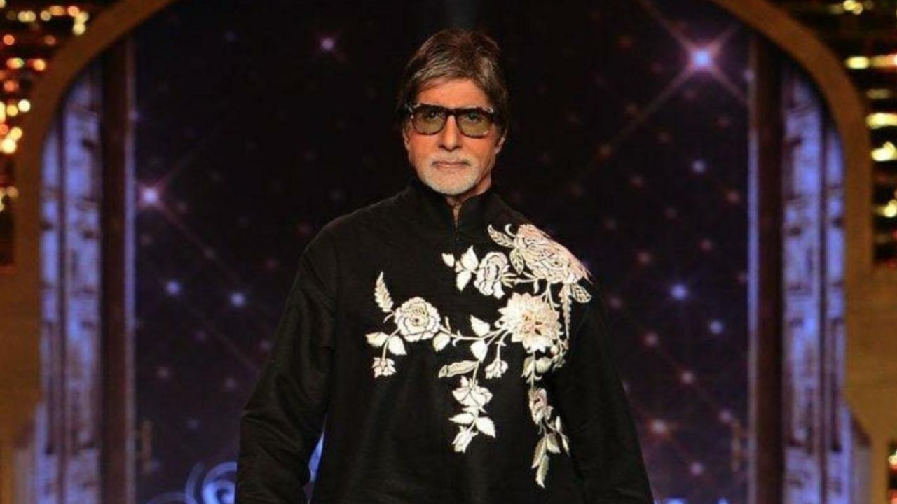 Amitabh Bachchan gets trolled after old 'lingerie' tweet resurfaces