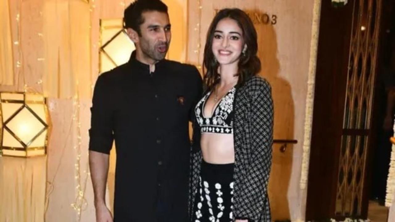 Ananya and Aditya had posed together for paparazzi at a Bollywood diwali party last year. They laughed as the paparazzi teased them about their rumoured relationship
