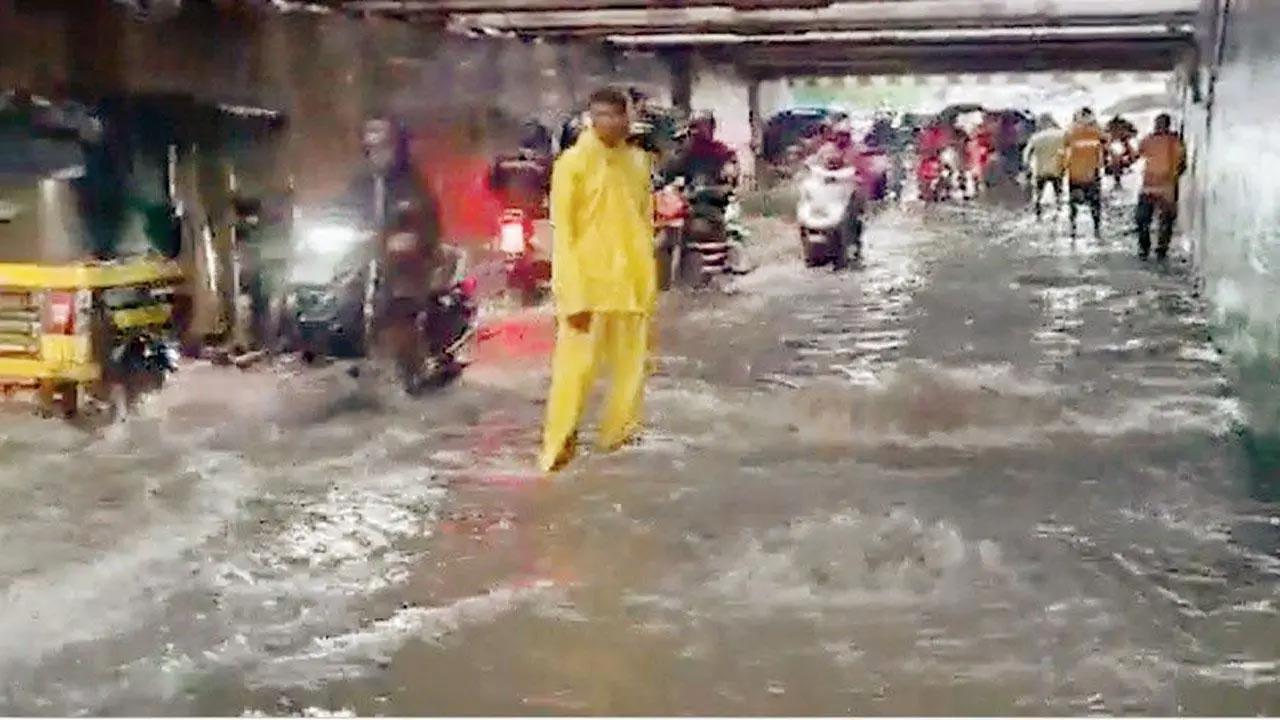 Heavy rain, waterlogging slows public transport