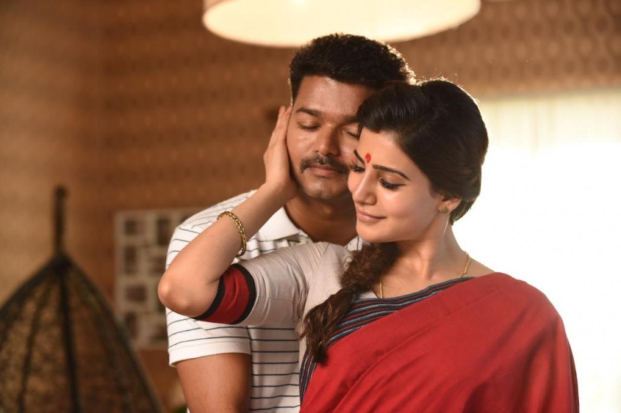Theri revolves around Joseph Kuruvilla, a non violent person who lives with his 5-year-old daughter. However, he has a tragic past resulting in the death of his wife and his mother. He assumes a new identity to fulfil the wish of dying wife. However, his past catches up with him and puts his daughter's life in danger. He gets back to his old self of DCP Vijay Kumar to seek revenge of his wife and mother's death