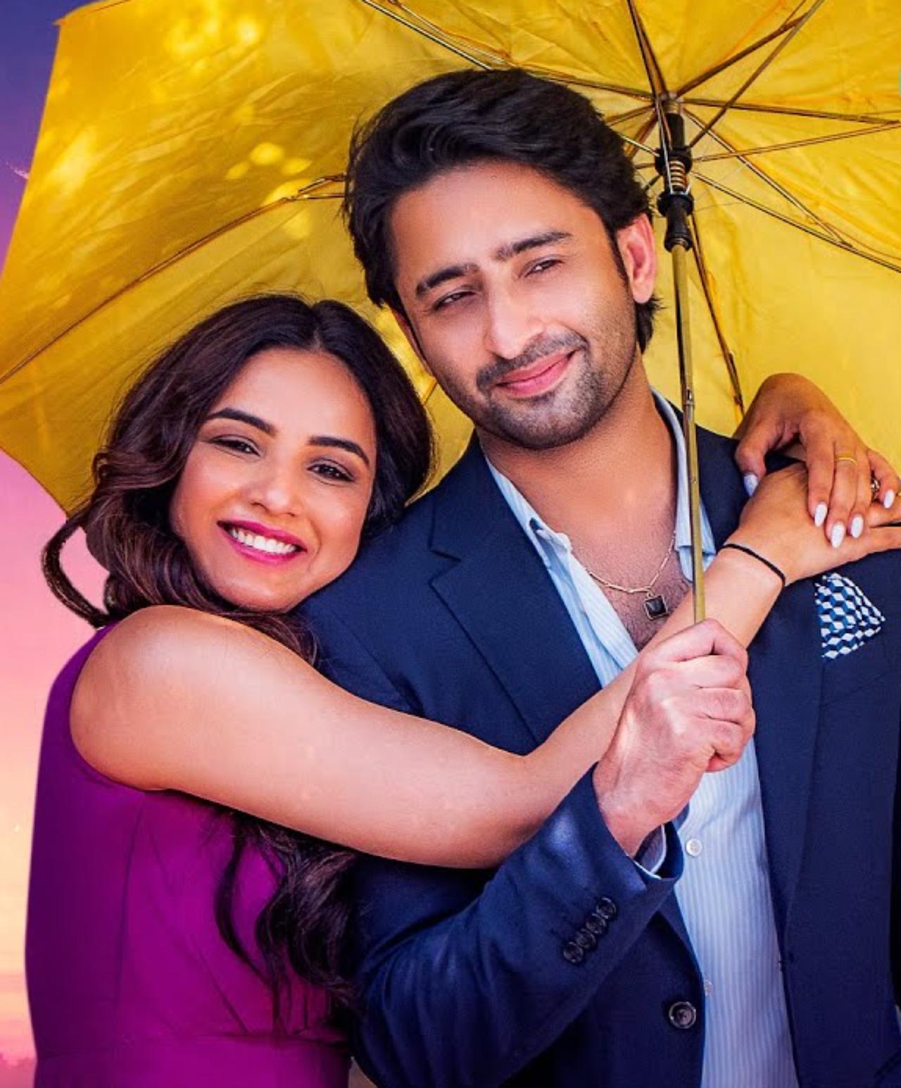 'Iss Baarish Mein'
The song 'Iss Baarish Mein' starring Shaheer Sheikh and Jasmin Bhasin, has received a lot of appreciation