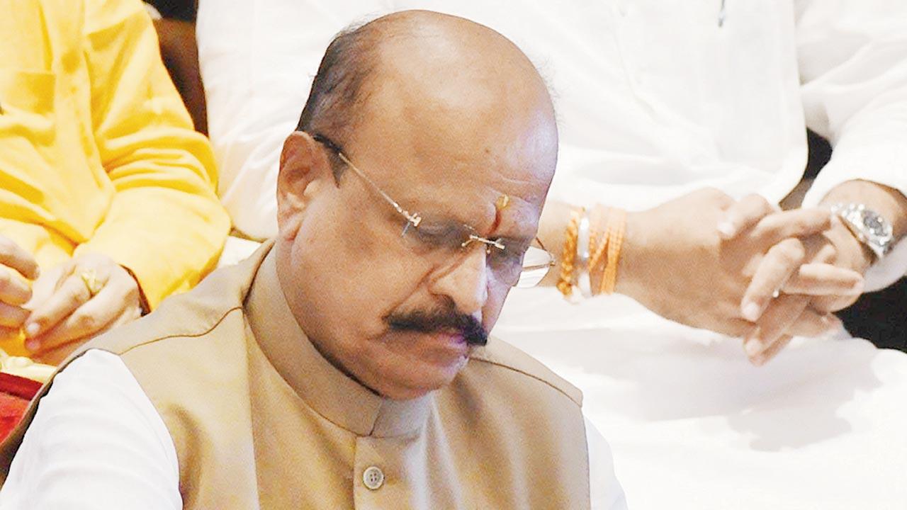 Suresh Khade