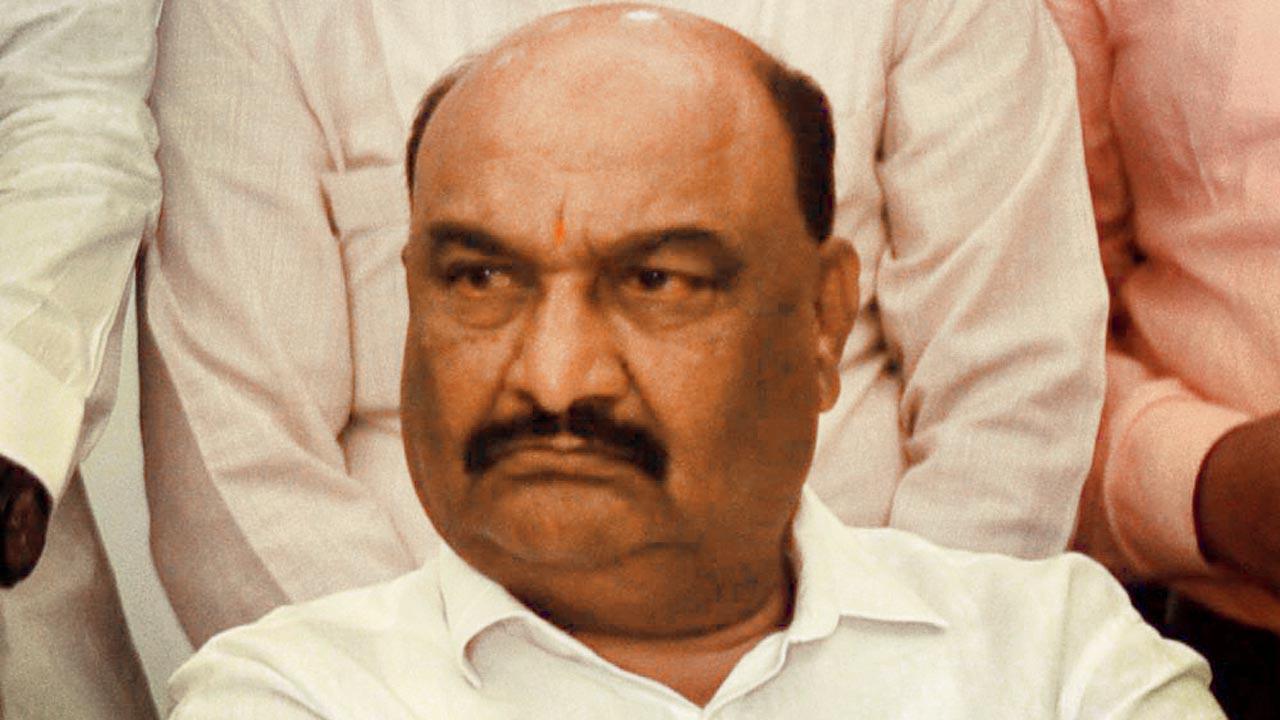 Sandipan Bhumre
