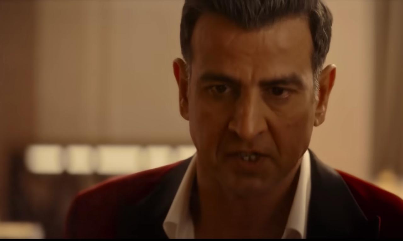 Bloody Daddy features some of Bollywood's most celebrated actors and actresses. From the talented Shahid Kapoor to the beautiful Diana Penty, the casting and intriguing plot makes this film a must watch!