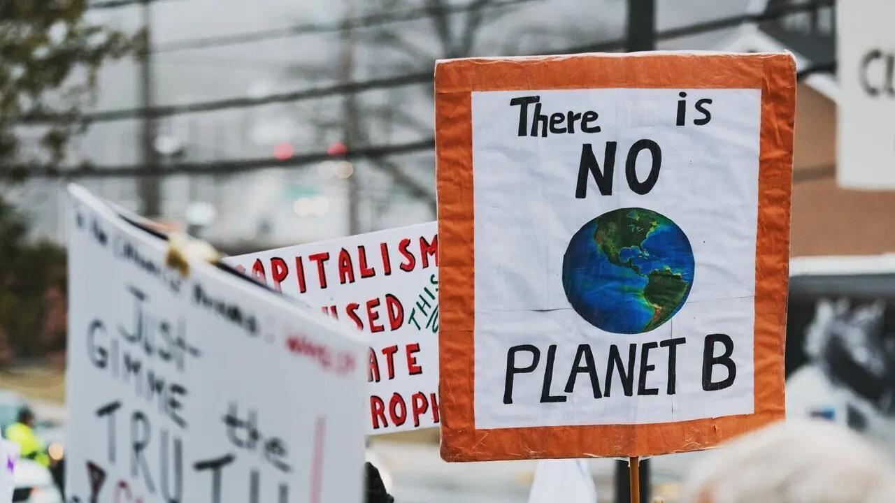 El Nino reverses climate patterns, US, Europe face heatwave, Asia under floods