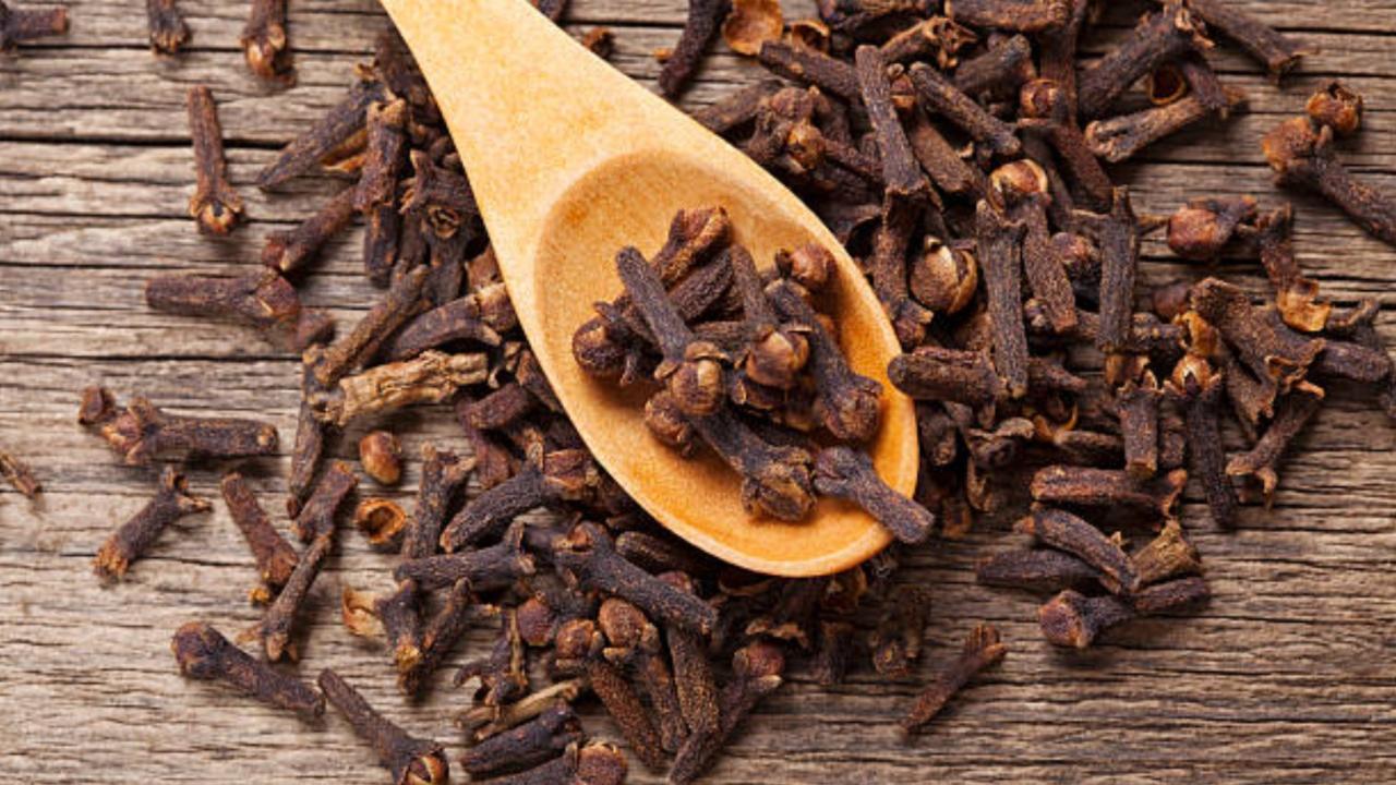 Cloves have antibacterial properties and a strong, aromatic flavour Chewing on whole cloves or using clove powder in cooking can help freshen the breath and promote oral health. Photo Courtesy: iStock