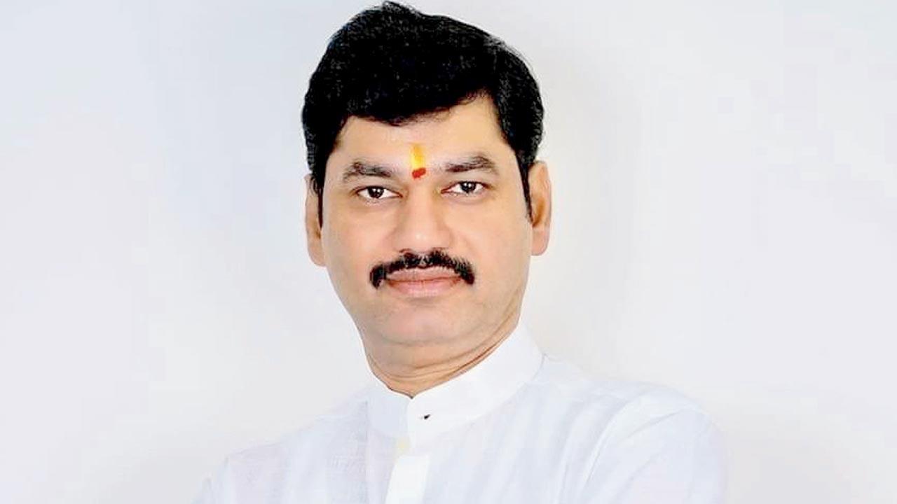 Dhananjay Munde