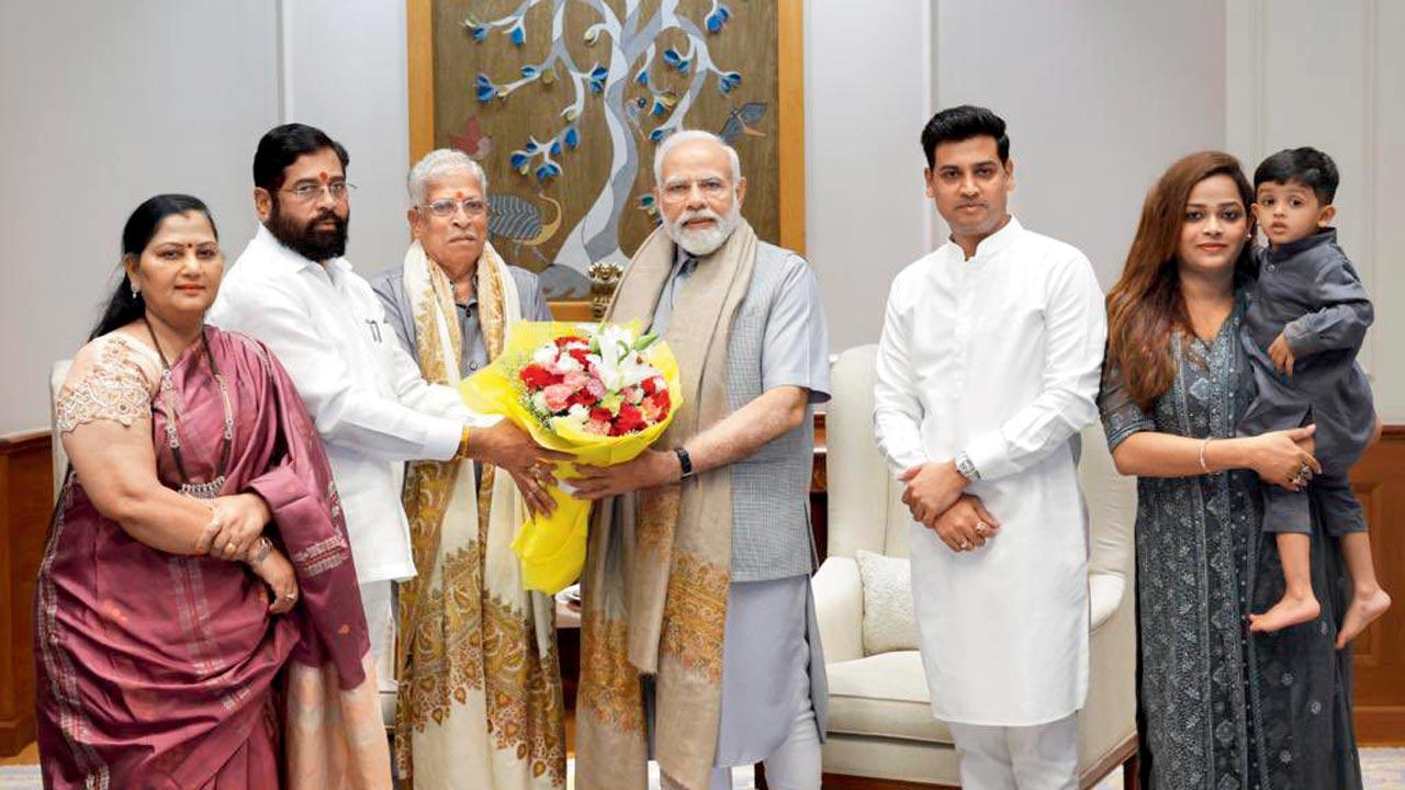 Chief Minister Eknath Shinde and his family meet the prime minister