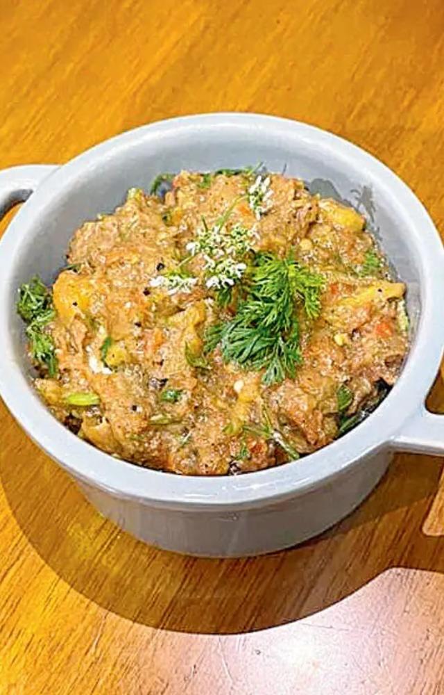 Chuba Jamir, founder of cloud kitchen Naga Chukka, Santacruz East
Cost: Rs 150
Log on to: @naga_chukka
Call: 9769818032