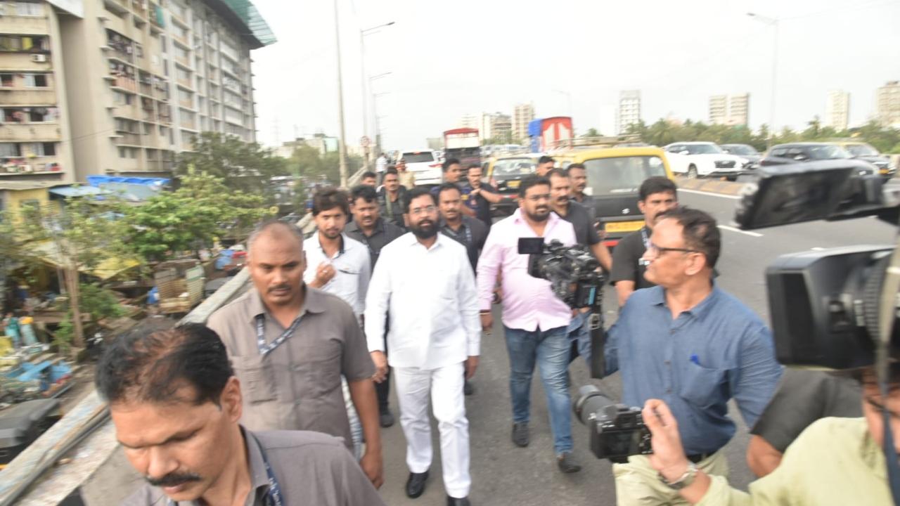 On inquiring with those in the ambulance, Shinde found out that the man, Dharma Sonawane, had come to Mumbai from Nashik for treatment but was returning as the facility did not admit him, the release said