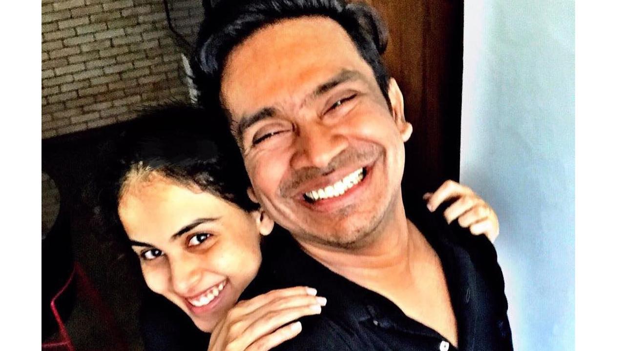 Genelia, Riteish Deshmukh and gang
Genelia Deshmukh often shares funny reels with her group of friends that includes Jennifer Winget, Kanchi Kaul and husband Shabbir Ahluwalia, Mushtaq Sheikh, Ashish Chowdhry and wife Samita Bangargi. Be it crazy dance moves or social media trends, this group surely knows how to have fun!