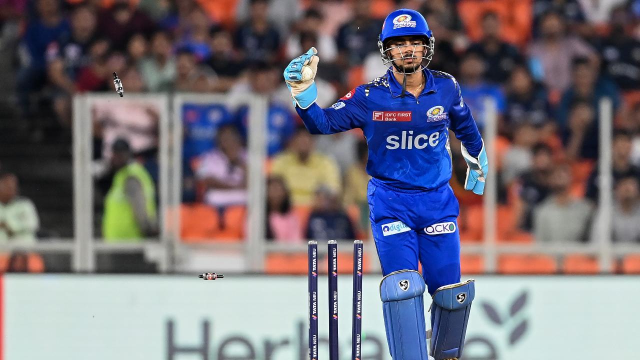 Ishan Kishan’s aggressive stroke play and ability to score quickly have piqued the interest of cricket fans and selectors alike, across all three formats. His spectacular double century against Bangladesh is enough to demonstrate the left-handed batter’s ODI talent. As a finisher, Kishan can aid Team India in the long run by providing solidity to the middle order.