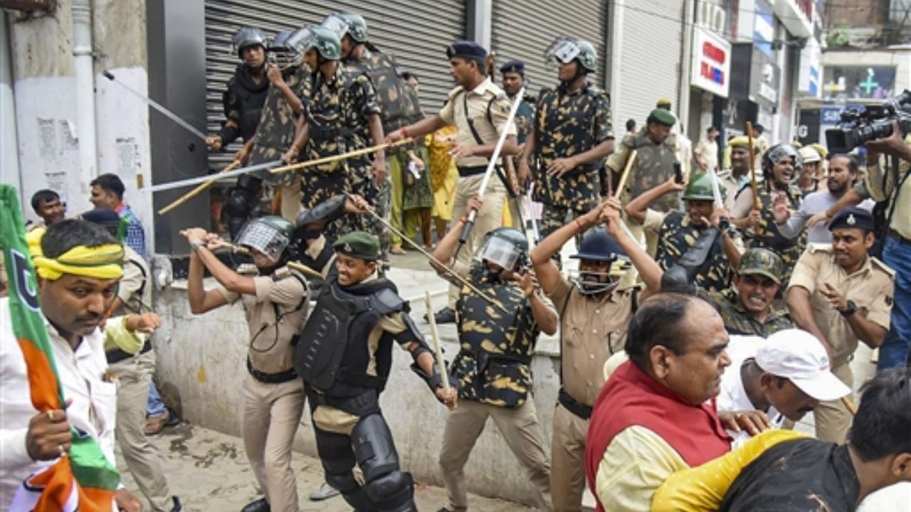 IN PICS: BJP workers clash with police in Patna over teacher recruitment policy