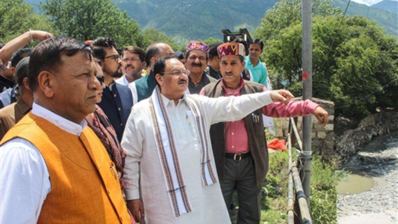 The BJP President ensured the people that the central government would extend all the assistance needed for relief and rehabilitation
 