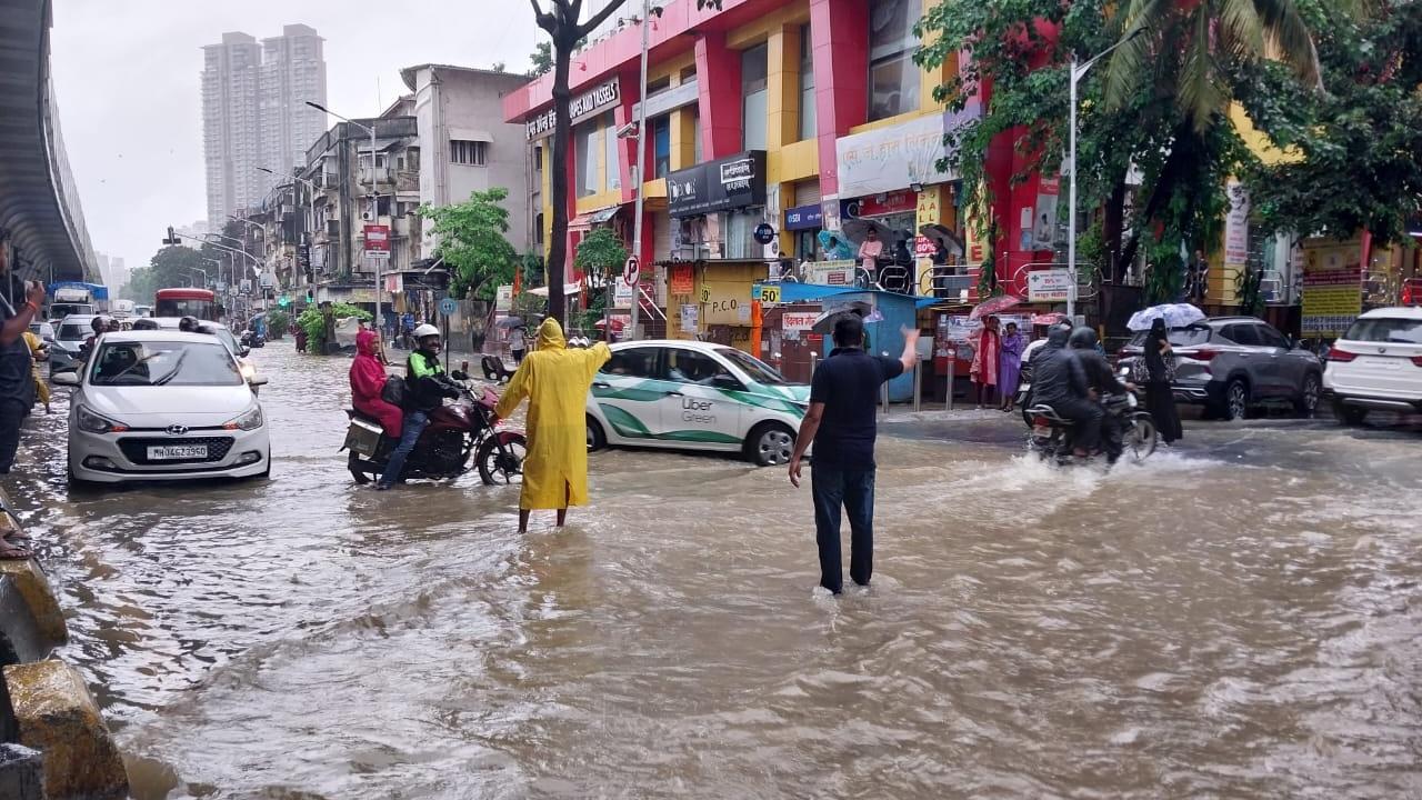 The island city, eastern and western suburbs received an average rainfall of 26.24 mm, 25.88 mm and 17.74 mm respectively in 5 hours ending 1 pm, the civic body's data showed
 