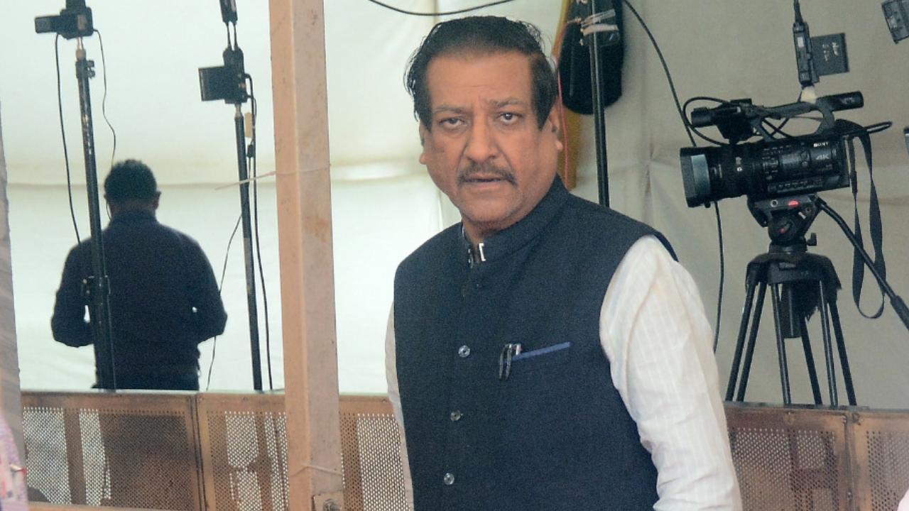 Maharashtra: Ajit Pawar will be appointed as CM around August 10, claims Prithviraj Chavan