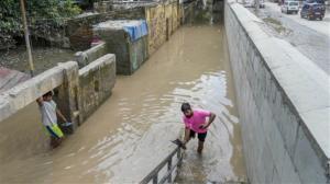 IN PHOTOS: Yamuna floodwater yet to recede