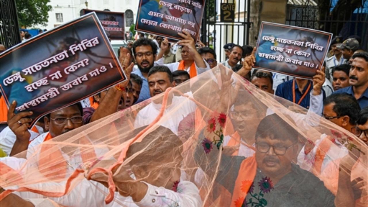 Eight people have died of dengue in West Bengal while 4,401 people have been infected till July 26, Chief Minister Mamata Banerjee said on Monday, expressing concern over the situation
 