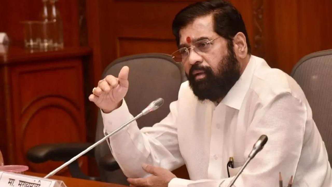 Maha Speaker says hearing on disqualification petitions against CM Shinde, 15 other MLAs to start soon
