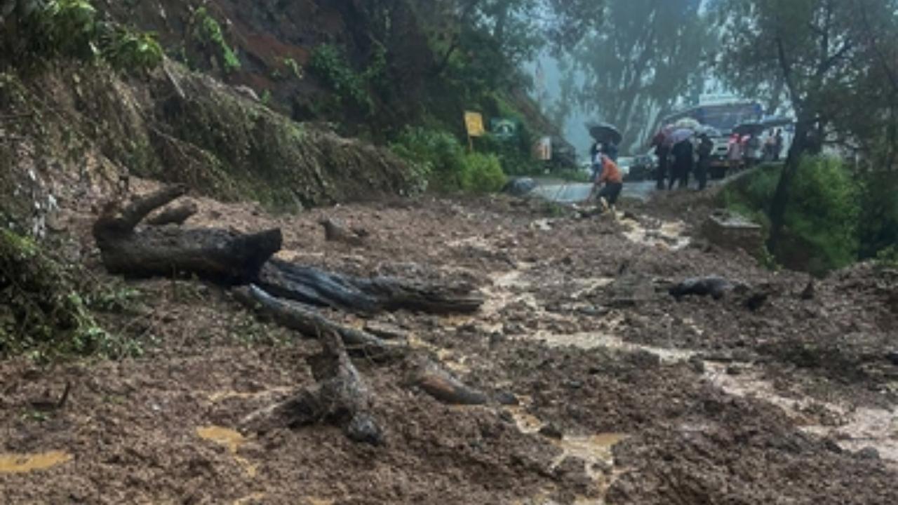 Debris block NH 205 after heavy monsoon rains, near Ghannati in Shimla
 