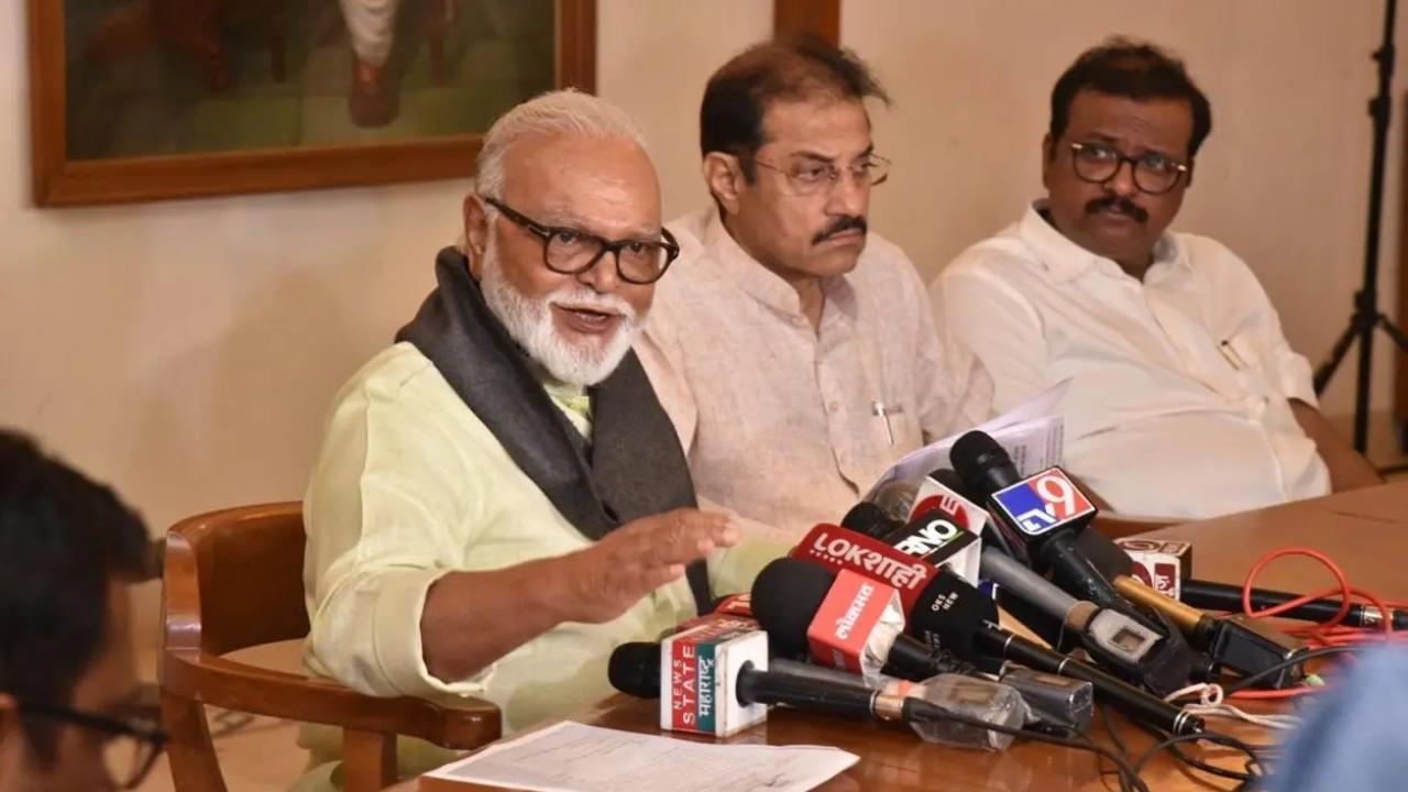 Chhagan Bhujbal, Dhananjay Munde receive death threat, 24-year-old caller held from Mahad