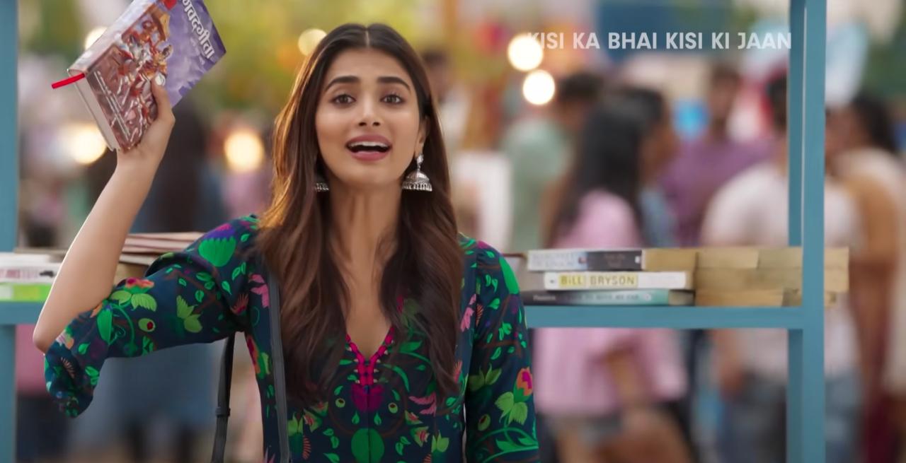 Starring Salman Khan, Pooja Hegde, Palak Tiwari, Shehnaaz Gill, and several other renowned artists, Kisika Bhai Kisiki Jaan is guaranteed to warm your heart and stun you with its handsome cast members and cool dramatics!