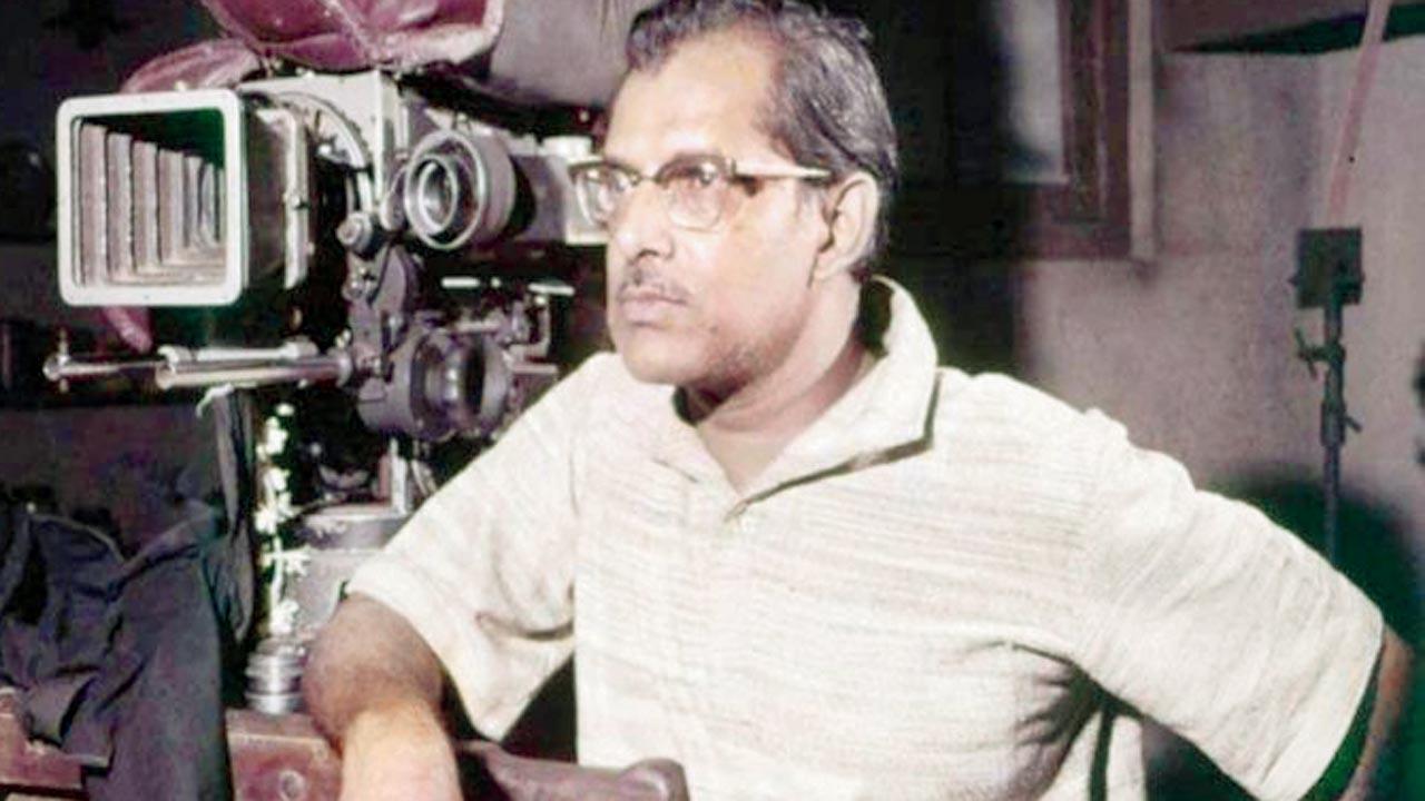 Hrishikesh Mukherjee