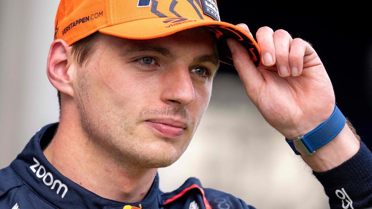 Verstappen wins sprint race