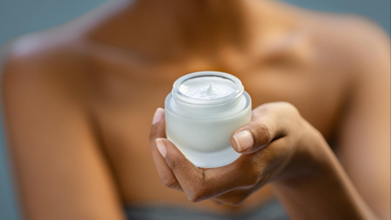 Shave downwards or in the direction of the hair growth. Experts say moisturising your skin after shaving is one of the critical steps in skin care. Apply the right moisturiser after shaving. Look for products having ingredients like aloe vera, coconut oil, jojoba oil, shea butter, squalene and niacinamide, lavender, chamomile, avocado oil and glycerine because they are known to nourish the skin and keep it soft. Photo Courtesy: iStock