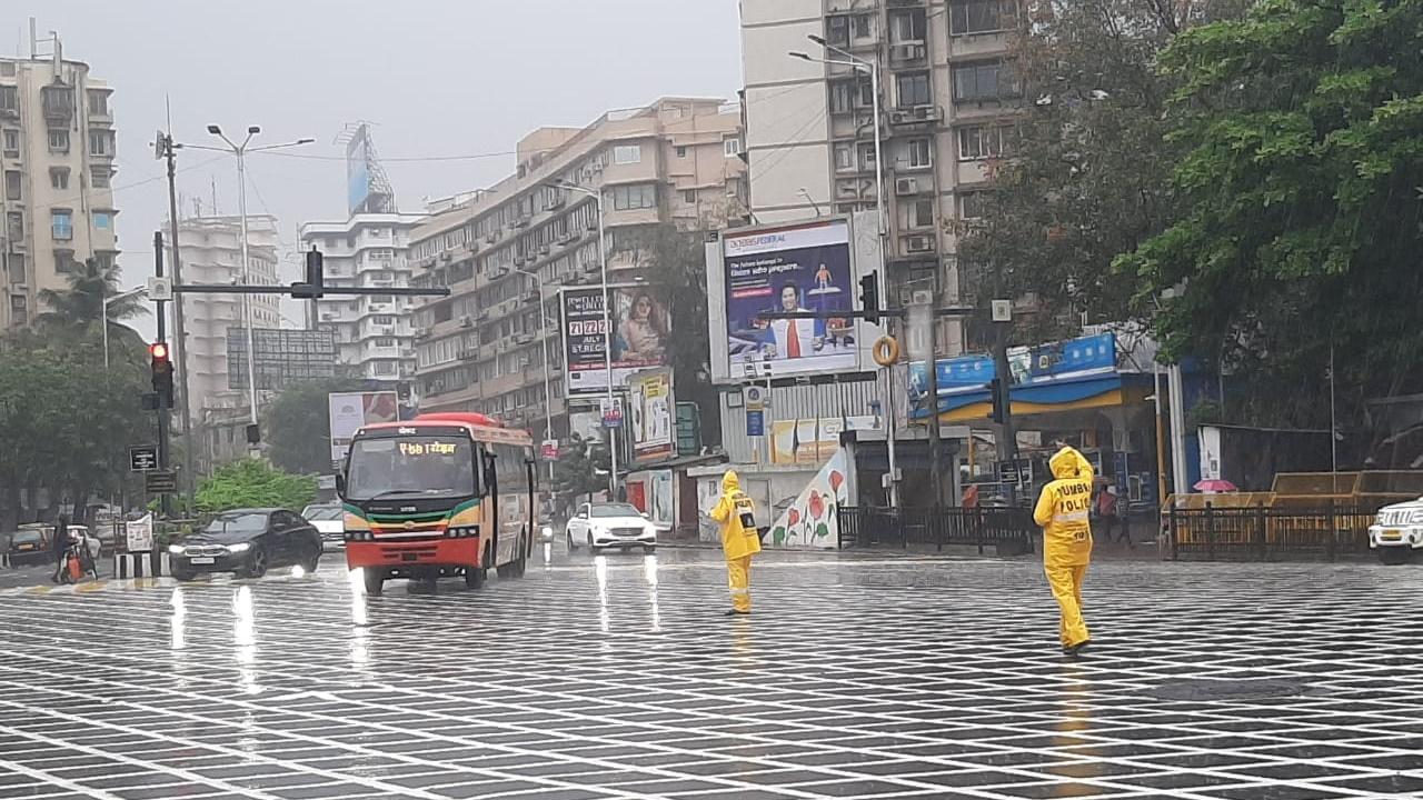 Earlier on Tuesday, Mumbai and its suburbs received moderate to heavy rainfall during the day and the weather department has issued an orange alert for the city for Wednesday, July 19, predicting heavy to very heavy rainfall at some places, officials said.
