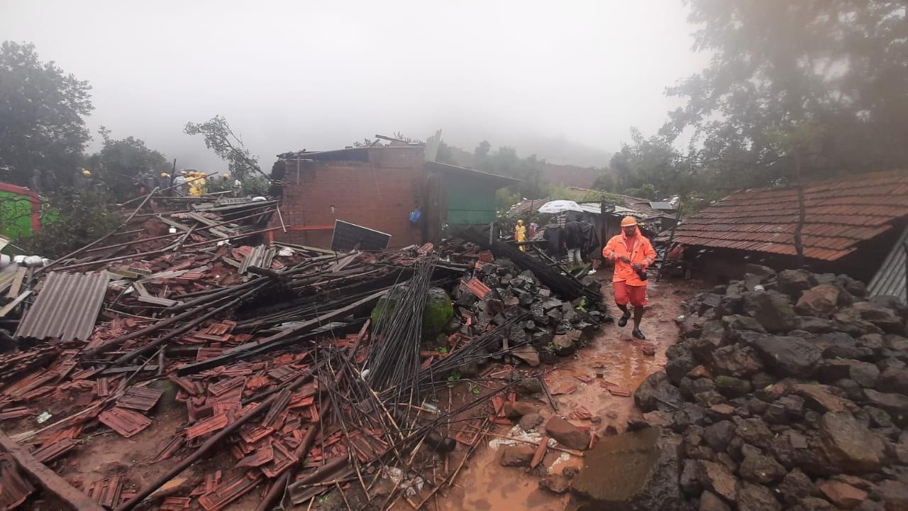The landslide had occurred on Wednesday night at Irshalwadi village in Khalapur tehsil of Raigad in Maharashtra, around 80 km from Mumbai. PIcs/Satej Shinde
