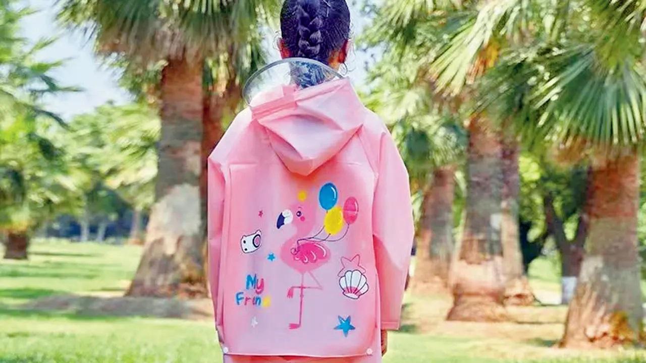 For parents who do not find the time to buy your child’s rain gear, this online shop provides cute options that would help keep your little ones safe and dry. Log on to: @onestop-s.t.o.r.e Cost: Rs 599
Photo Courtesy: One Stop Store