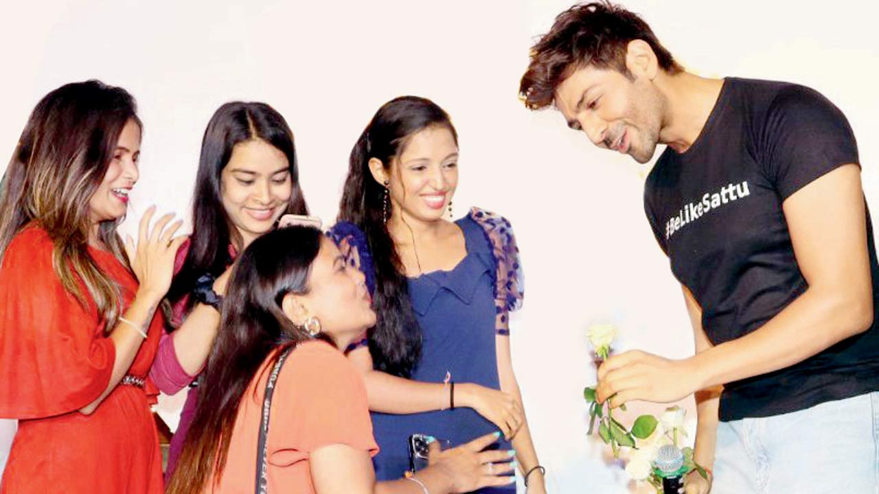 Mujhse shaadi Karoge?