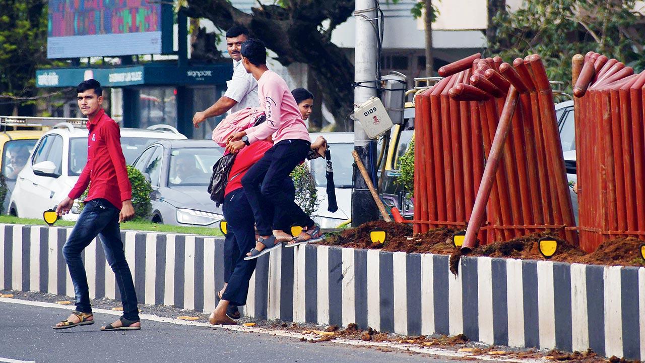 The Marine Drive traffic division had carried out a survey and suggested measures to prevent accidents. Pic/Ashish Raje
