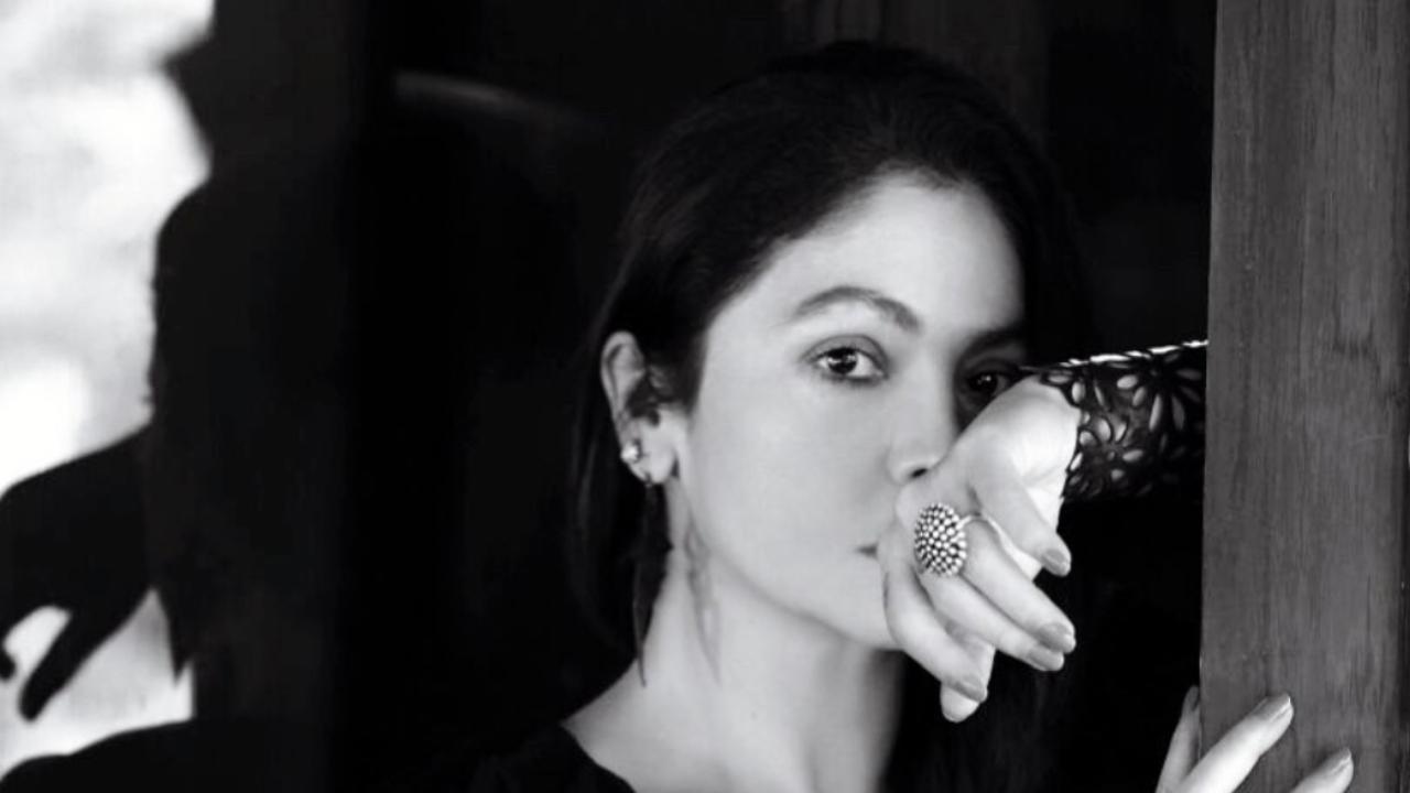 Bigg Boss OTT 2: Pooja Bhatt admits both she and father Mahesh Bhatt are 'dropouts'