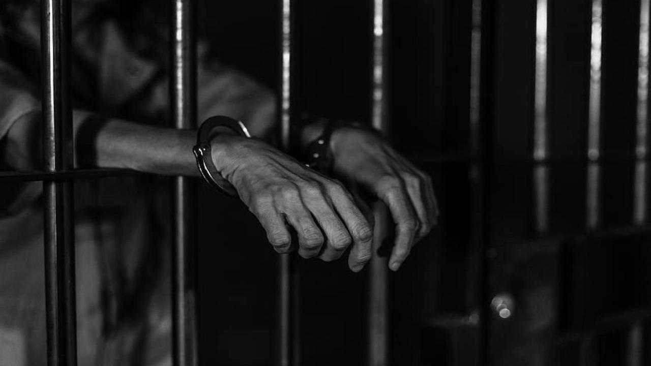 308 Indian prisoners including 42 civil and 266 fishermen lodged in Pakistani jails