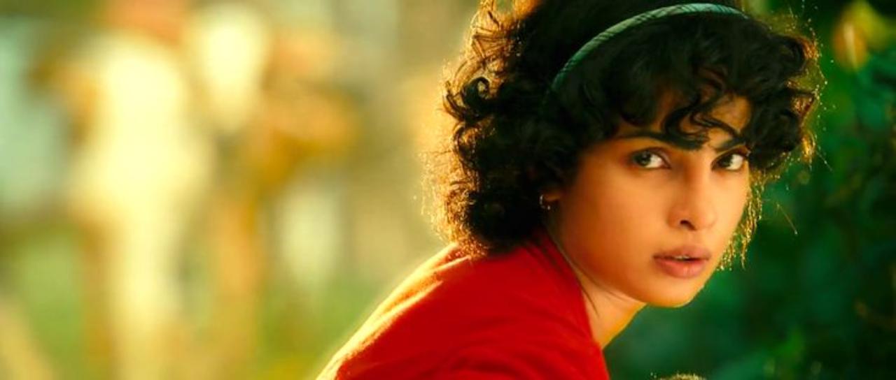 In one of her best performances of her career, Priyanka played the role of Jhilmil, a girl with autism. She falls in love with Ranbir Kapoor's character Barfi who is mute. When Barfi's old flame walks back into his life, it causes misunderstandings between Jhilmil and him