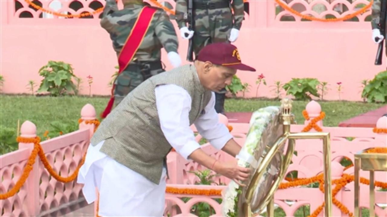 Defence Minister Rajnath Singh on Wednesday said India is ready to cross the Line of Control (LoC) to maintain its honour and dignity, and called upon civilians to be ready to support the soldiers in such a situation. Photos: AFP/PTI/ANI
