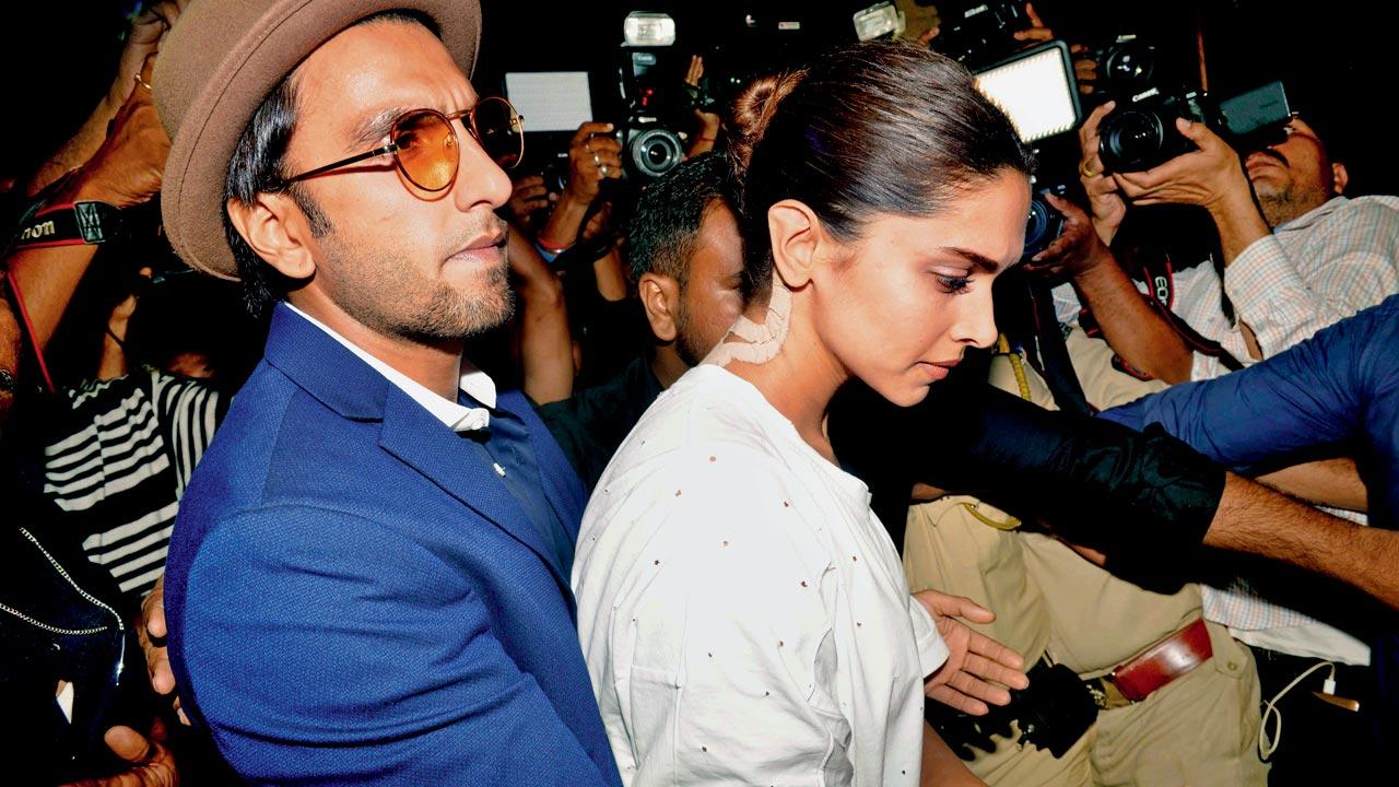 Celebrities and the paparazzi share a love-hate relationship. Ranveer Singh seen shielding Deepika Padukone from the hustle of eager photographers outside Anil Kapoor’s home in a picture from 2018