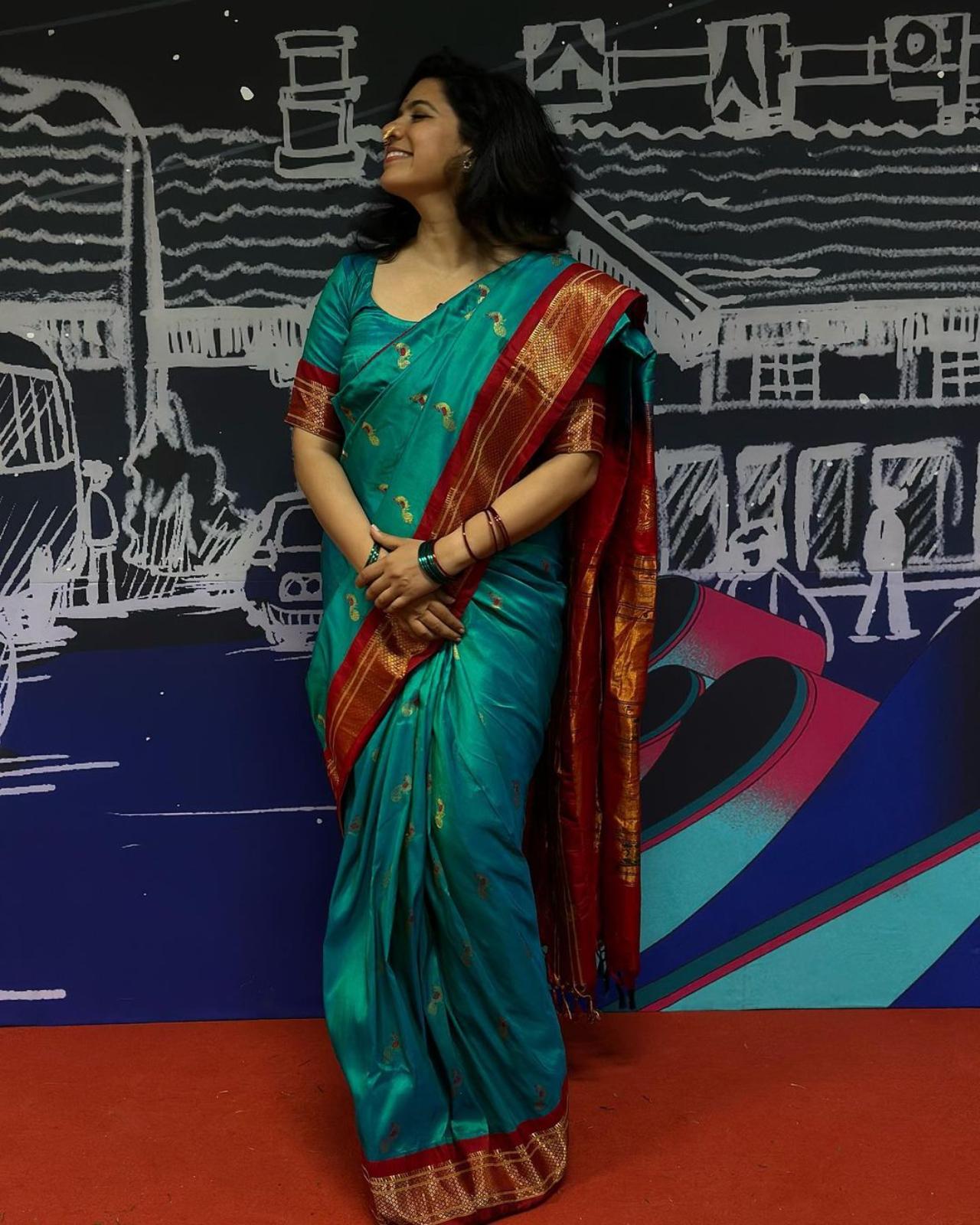 Rajshri Deshpande gracefully showcased her Maharashtrian roots by adorning an intricate Navari Saree, complemented by a traditional Marathi nosepin