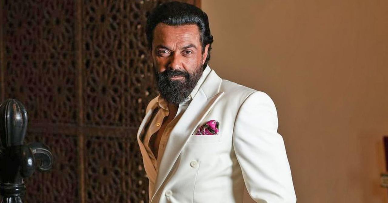 Bobby Deol was first approached for the hit film 'Jab We Met'. Shahid Kapoor eventually went on to play the lead role in the film directed by Imtiaz Ali