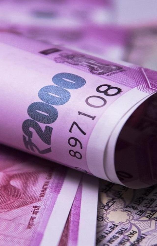 However, strong buying in domestic equity markets restricted losses in the local unit, forex traders said.