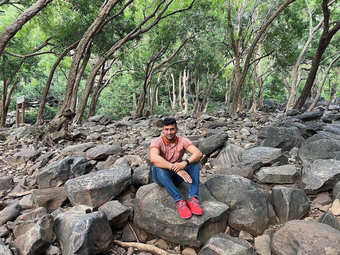 If there is a good project then I will definitely take it up, if I feel I can do justice to the projects and viewers enjoy seeing me in it. So yes I am open for acting offers.
