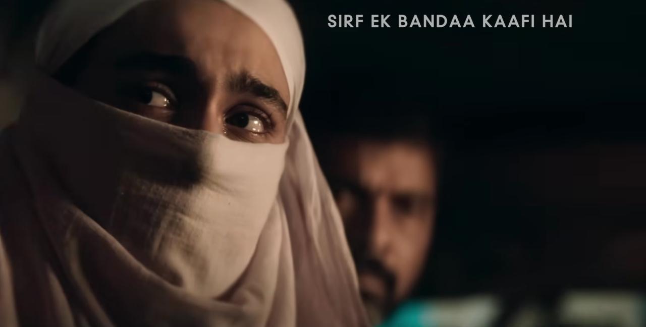 Sirf Ek Bandaa Kaafi Hai is a legal drama. It is directed by Apoorv Singh Karki and co-produced by Zee Studios and Bhanushali Studios. The movie features Manoj Bajpayee in the lead role.