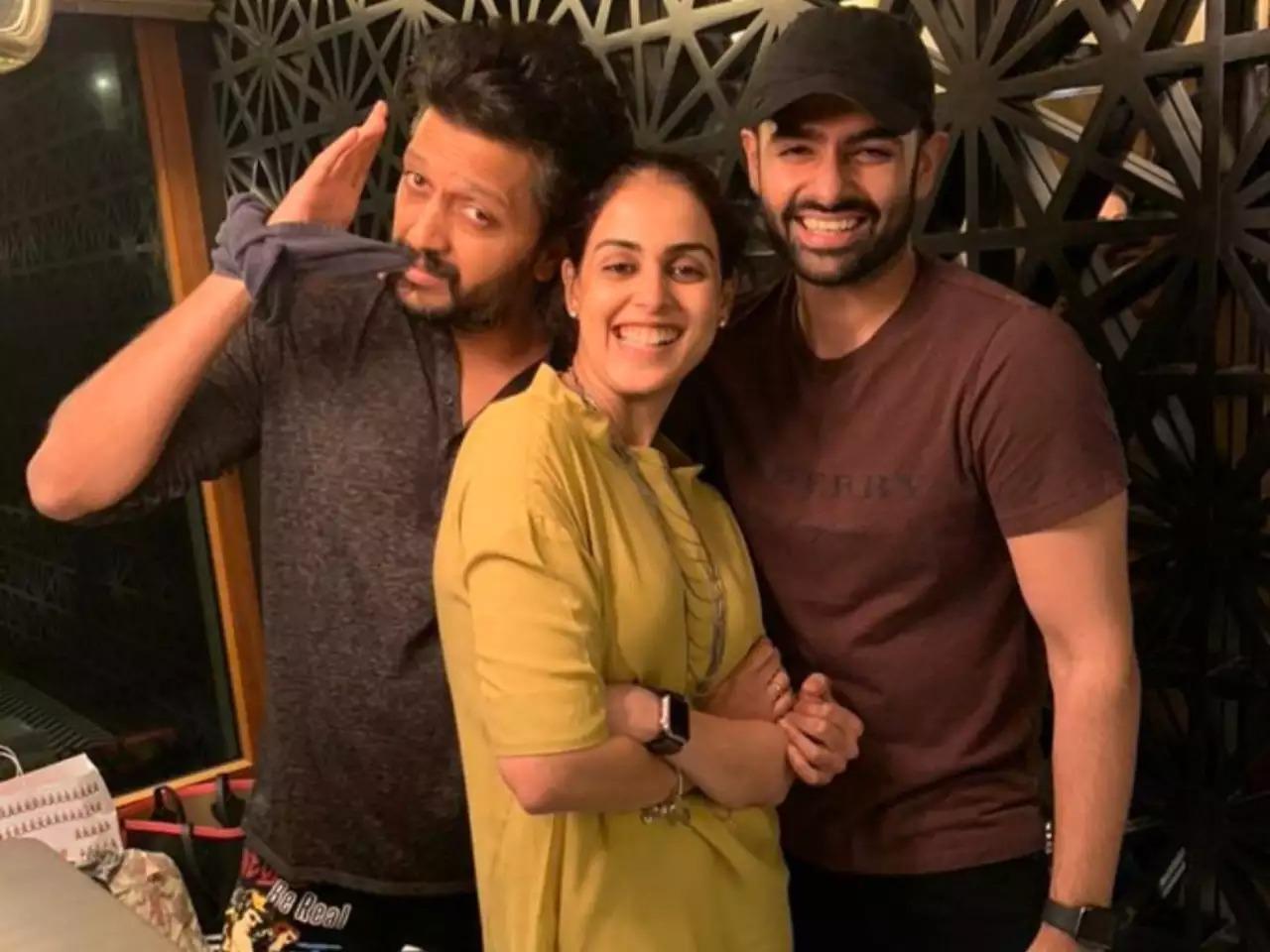 Ram Potheneni and Genelia have worked together years back. They still continue to be friends 