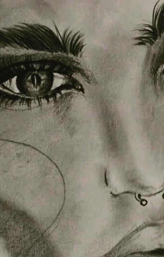 The actress captioned the post `I miss my charcoal!!! Getting back to it this week`