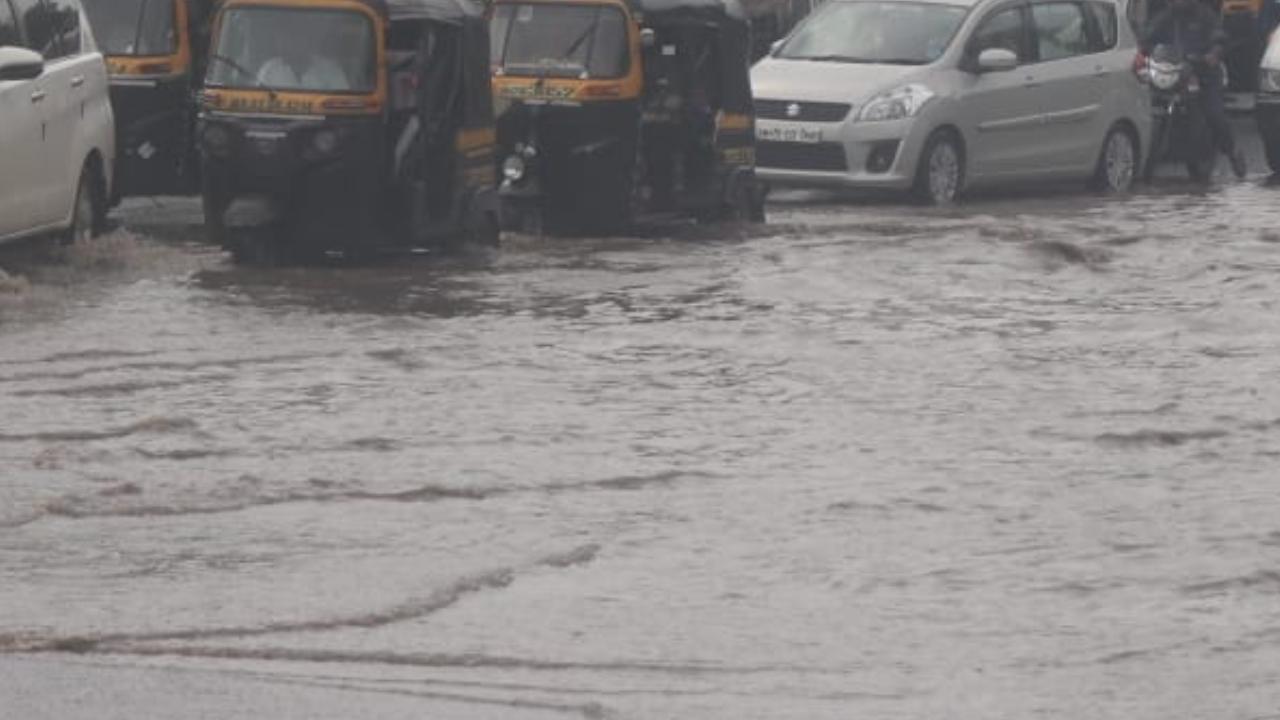 Meanwhile, as per the India Meteorological Department (IMD) report, the Colaba observatory recorded 14 mm rainfall in 24 hours ending 8.30 am on Sunday, while the Santacruz weather station logged 22.2 mm rain during the same period